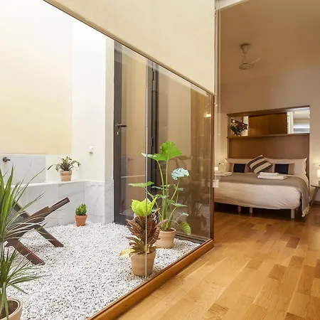 Artist's Charming Design - Space Maison *