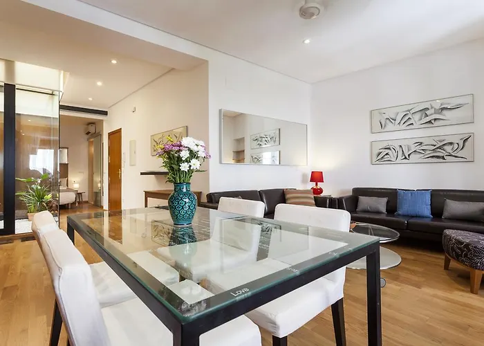 Artist's Charming Design - Space Maison Apartmán *